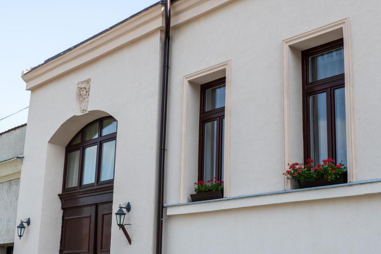 Fenyes Vinorium Bed and Breakfast Sopron Eksteriør billede