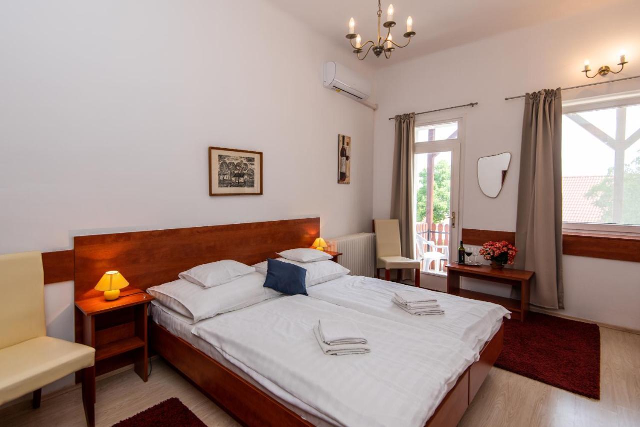 Fenyes Vinorium Bed and Breakfast Sopron Eksteriør billede